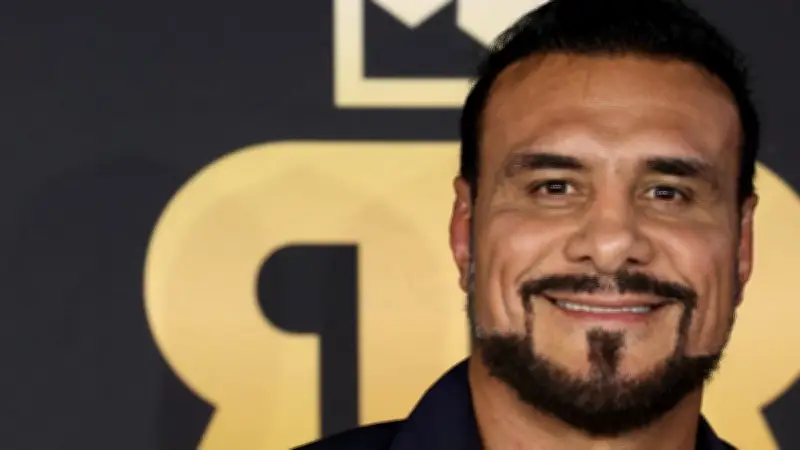 Arrestan a Alberto del Río por violencia familiar; viralizan mensaje críptico de su esposa