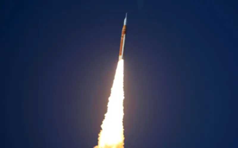 Artemis II despliega con éxito 4 microsatélites CubeSats en órbita terrestre