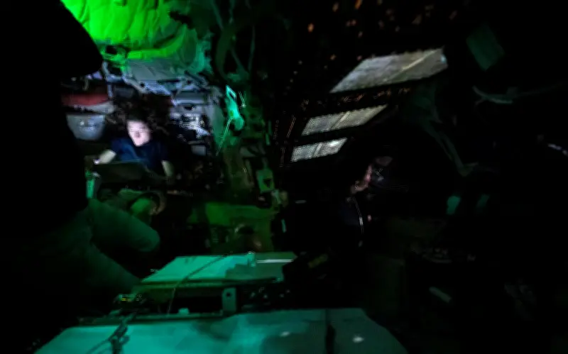 Artemis II rompe récord de distancia lunar este lunes en sobrevuelo histórico