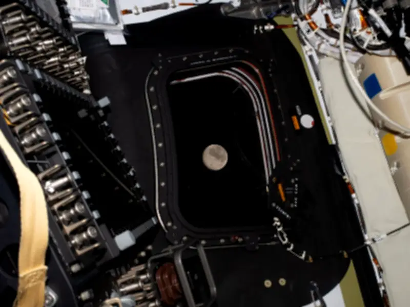 Artemis II supera récord de distancia de Apolo 13 en histórico regreso lunar