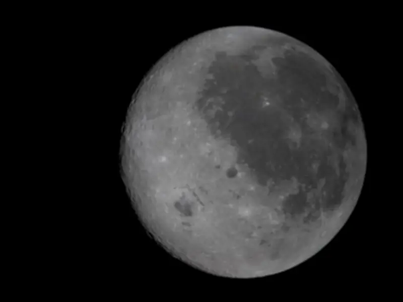 Artemisa II: El Regreso a la Luna Tras 50 Años y la Nueva Carrera Espacial con China