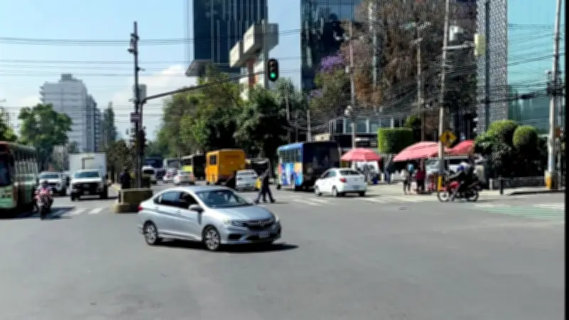 Así se vive el cruce de Barranca del Muerto