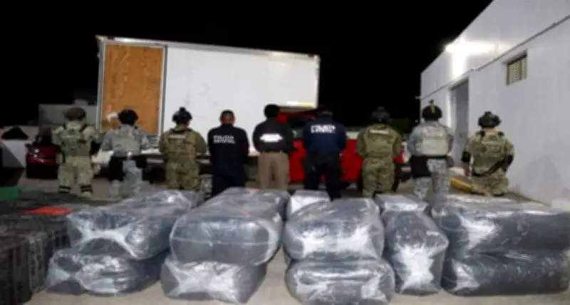 Aseguran media tonelada de droga en Huimanguillo, Tabasco