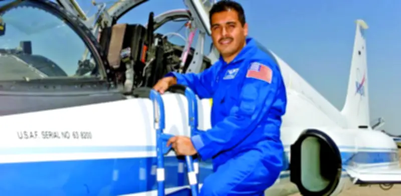 Astronauta mexicano José Hernández revela cómo es realmente vivir en el espacio exterior