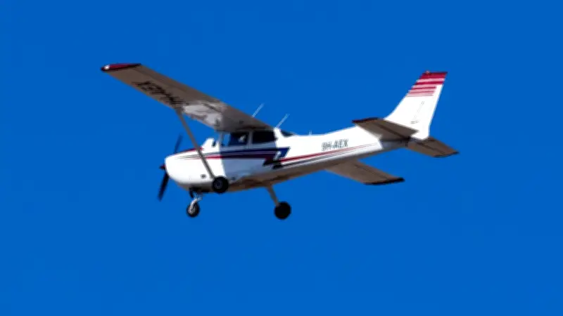 Avioneta aterriza en autopista de Pensilvania tras falla en motor; piloto de 65 años logra maniobra sin heridos