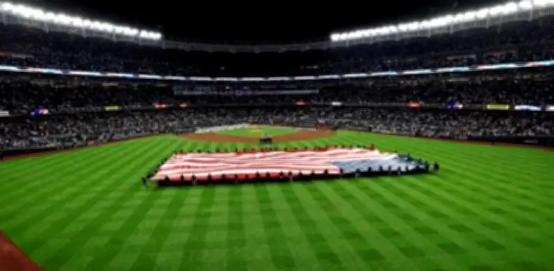 Bad Bunny y Pacquiao impulsan nueva era de los Yankees en el Bronx