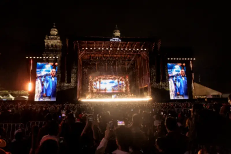 Banco Plata impulsa récord en el Zócalo con Bocelli y más de 300 mil asistentes