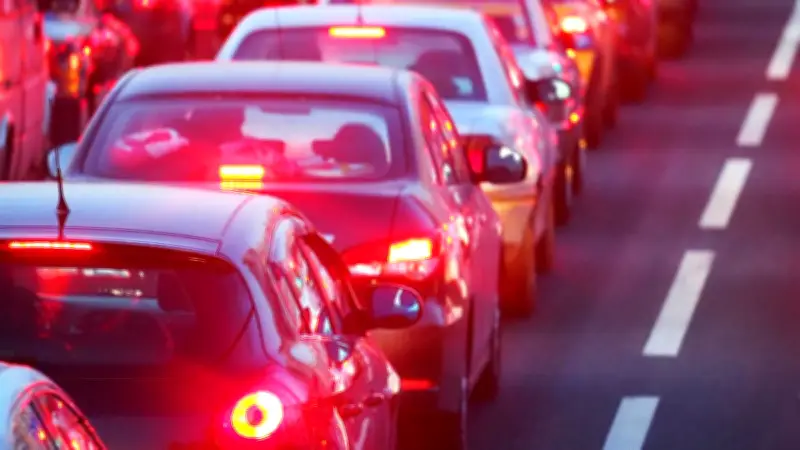 Bloquean 7 horas la México-Puebla por desaparición de joven Jimena Pérez