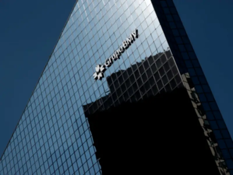 Bolsa Mexicana rompe racha bajista con alza del 1.01% en el IPC