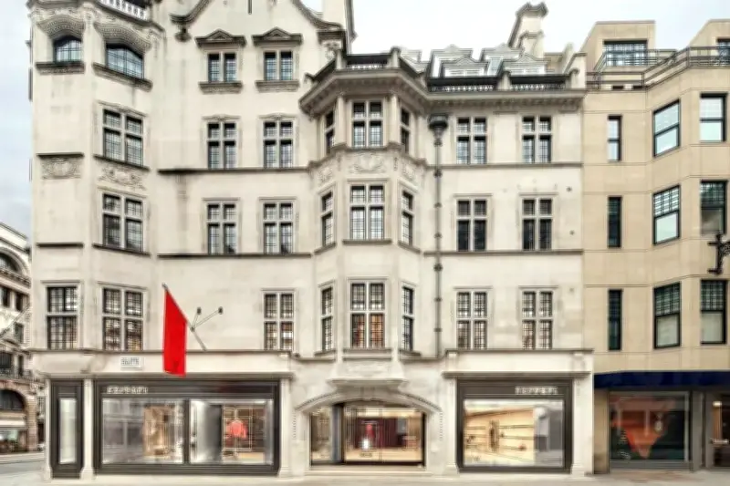 Boutique Ferrari abre sus puertas en México con exclusivos modelos y experiencia premium