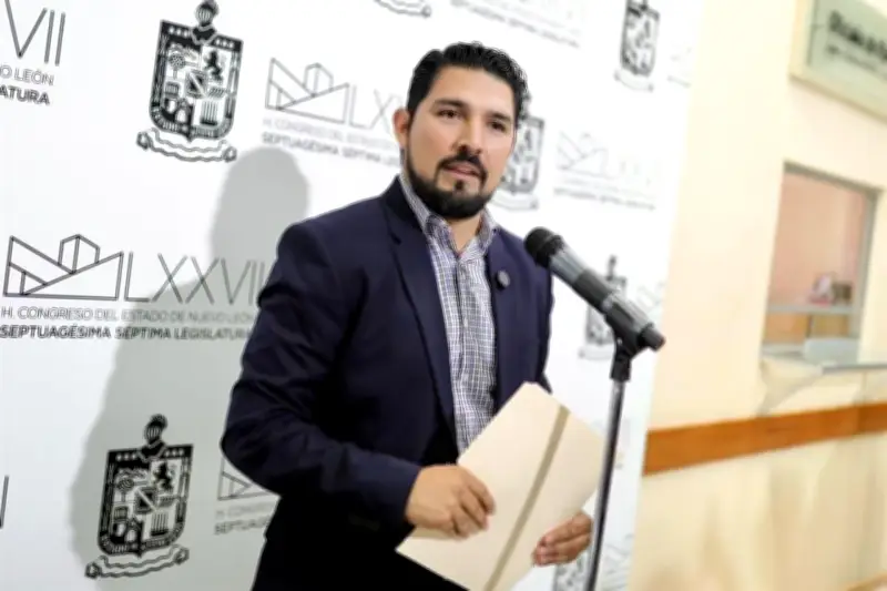 Buscan regular custodia de mascotas en divorcios en México