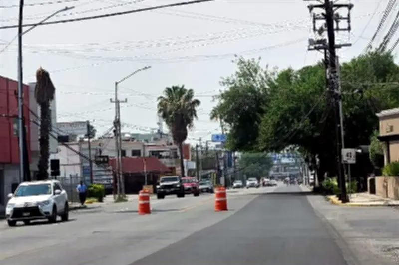 Cables obstruyen vialidad en Vista Hermosa, CDMX