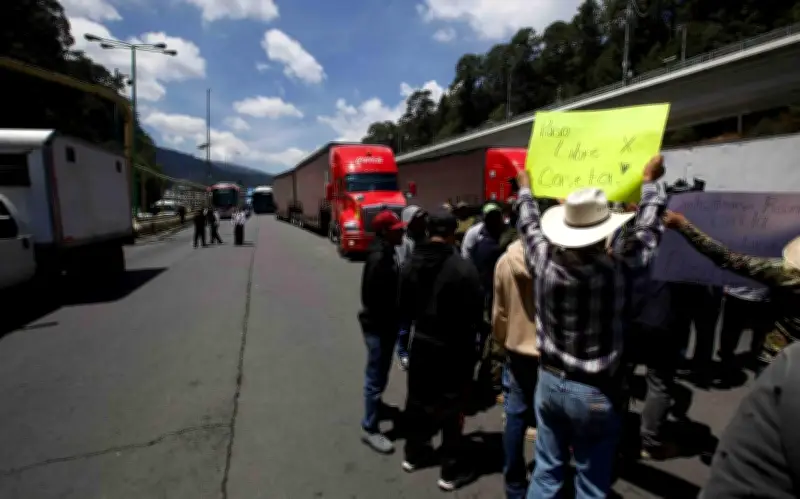 Campesinos de Morelos levantan bloqueo en Autopista Siglo XXI tras acuerdo con Federación