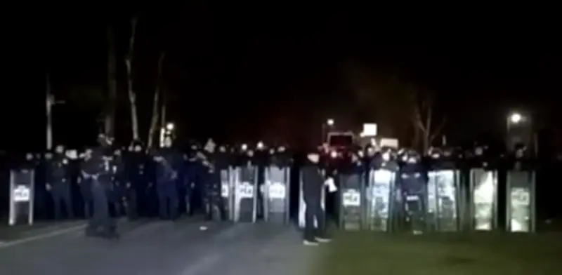 Campesinos y transportistas denuncian represión en desalojo de Arco Norte en Tlaxcala