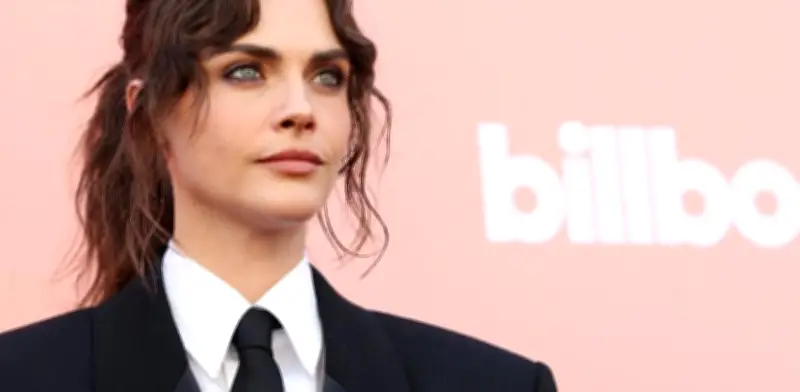 Cara Delevingne de modelo a pop star: anuncia gira internacional