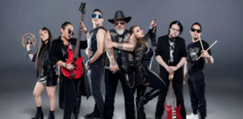 Carlos Trejo anuncia concierto gratuito de su banda 'Los Caza' en la Ciudad de México