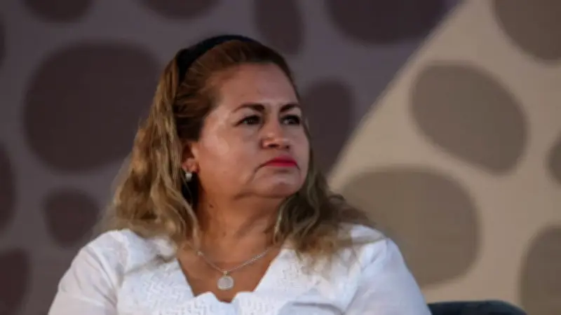 Ceci Flores recibe restos de su hijo tras años de búsqueda; seguirá buscando a su otro hijo desaparecido