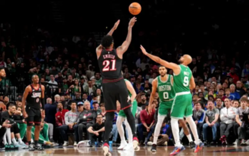 Celtics arruinan regreso de Embiid y se ponen 3-1 en la serie