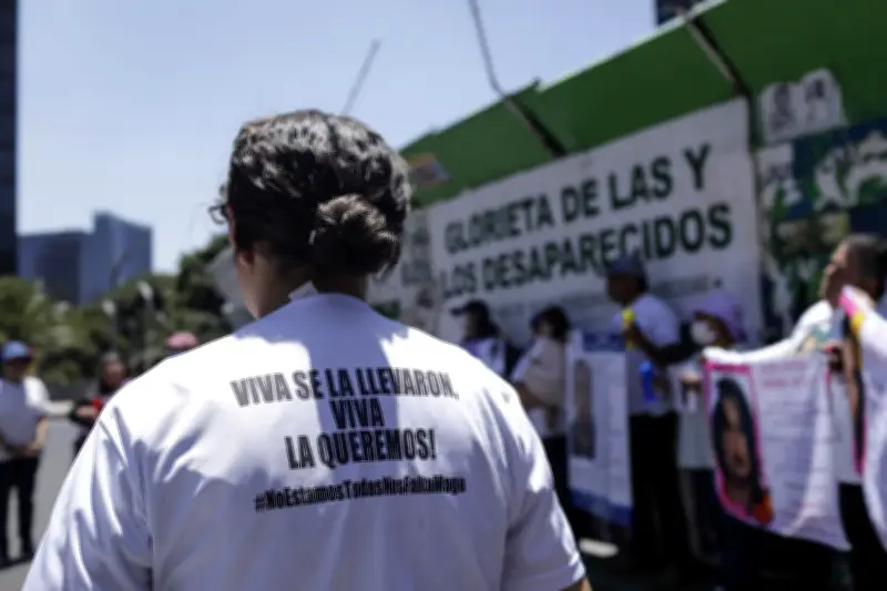Centro Prodh critica descalificación de Sheinbaum a informe de ONU sobre desapariciones