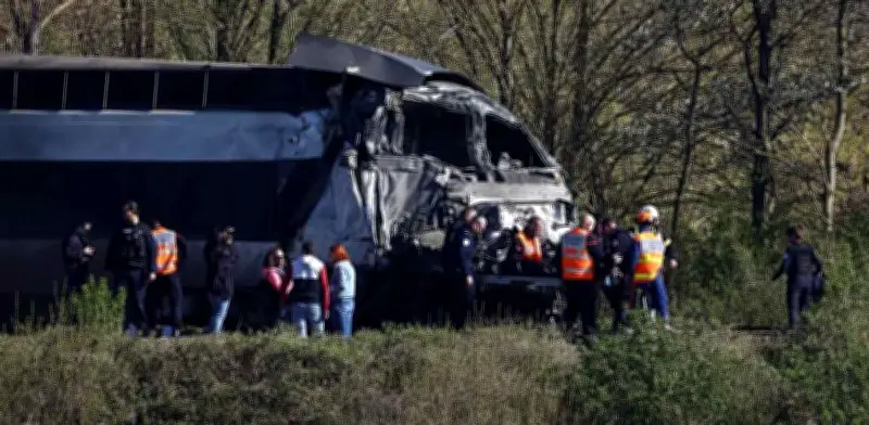 Choque mortal entre TGV y camión en Francia deja un fallecido y 27 heridos