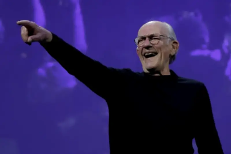 Christopher Lloyd celebra 65 años de carrera en CCXP México