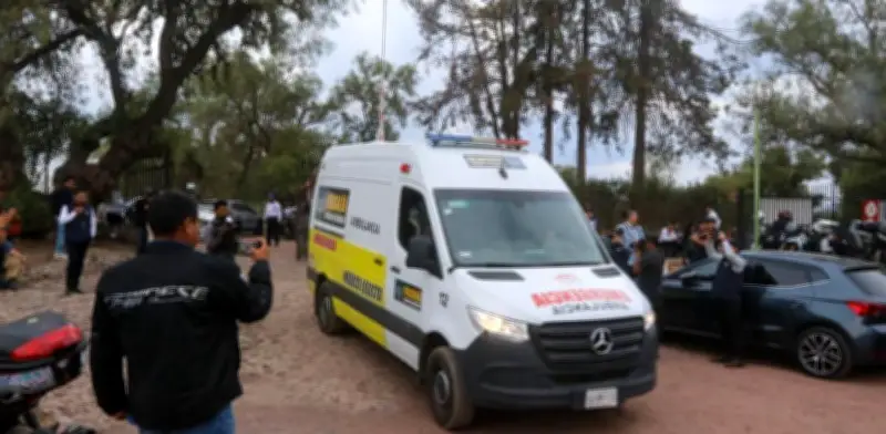 Cinco turistas extranjeros siguen hospitalizados tras ataque en Teotihuacán