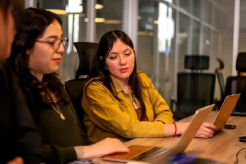 Cómo Elegir la Agencia de Marketing Digital Perfecta en 5 Pasos Clave