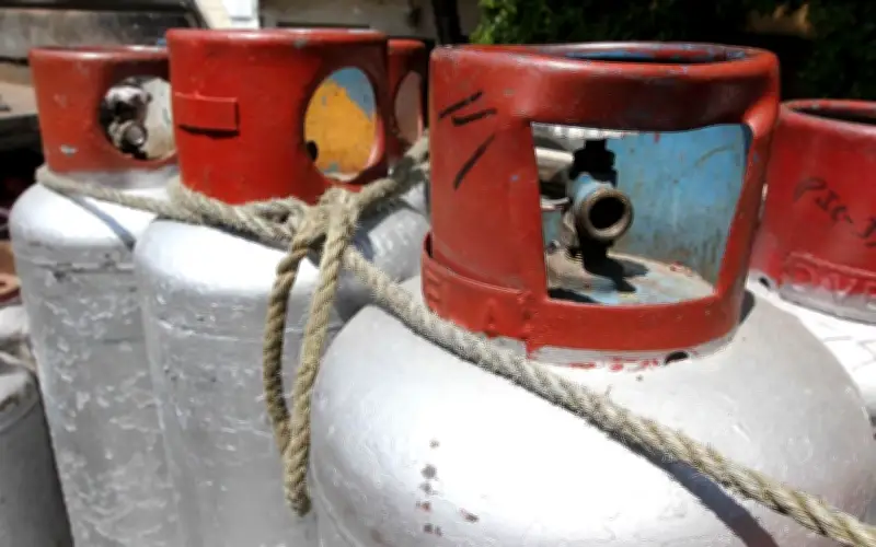 CNA demanda a 53 empresas de gas LP por colusión de precios durante una década