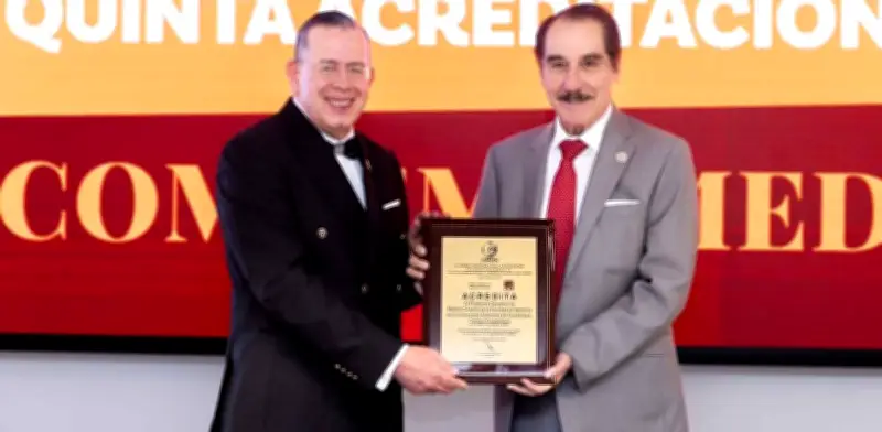 COMAEM reacredita por quinta vez la carrera de Médico Cirujano de la UAG