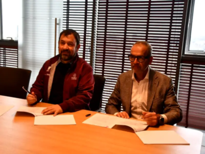 COMECyT y Universidad de Gdansk firman convenio para impulsar posgrados en Polonia