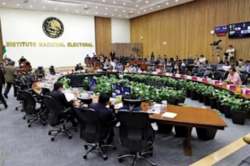 Comité del INE amplía a 410 la lista de aspirantes a consejeros electorales