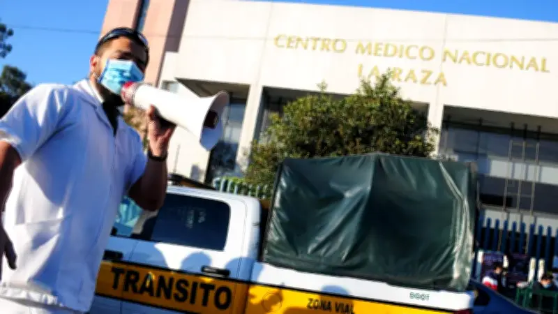 Conato de incendio en Hospital La Raza moviliza a Bomberos CDMX