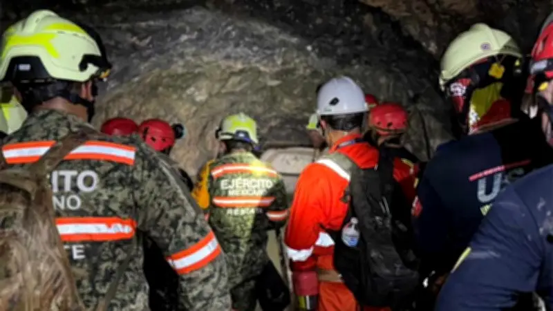 Confirman muerte de tercer minero atrapado en mina Santa Fe de El Rosario, Sinaloa