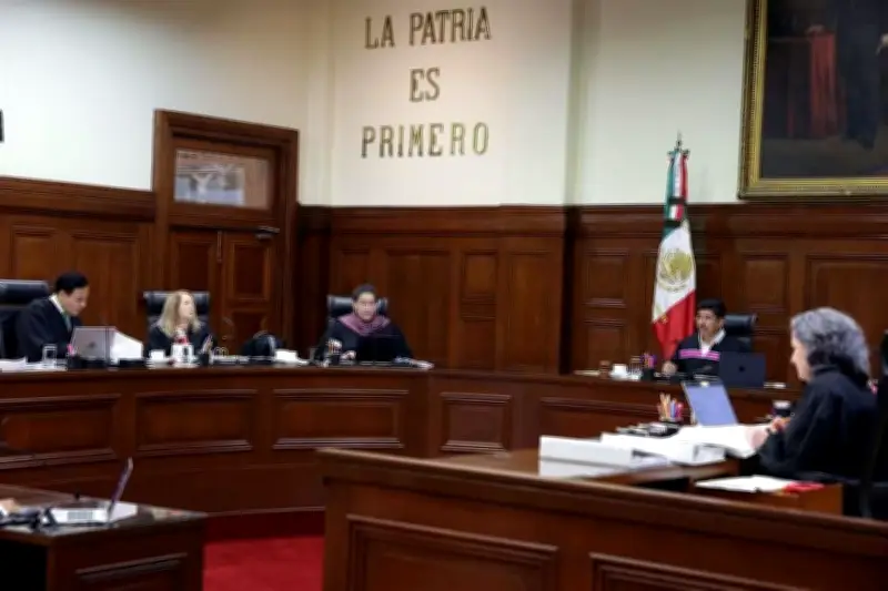 Corte Atrae Disputa de Herederas Garza Sada vs. Santander por Legado Empresarial