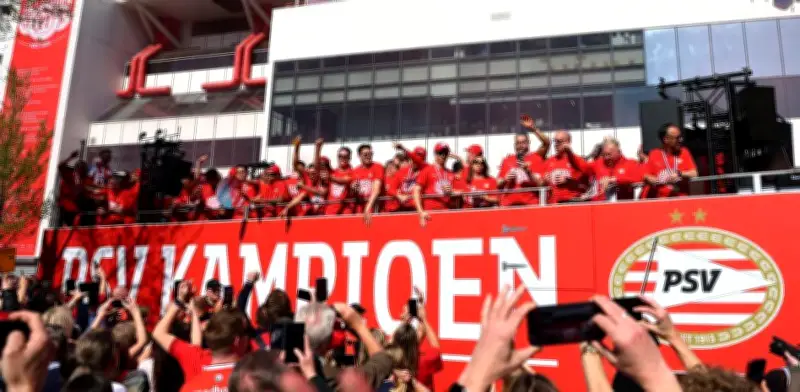 Crisis en Países Bajos: 133 partidos en duda por escándalo Passportgate