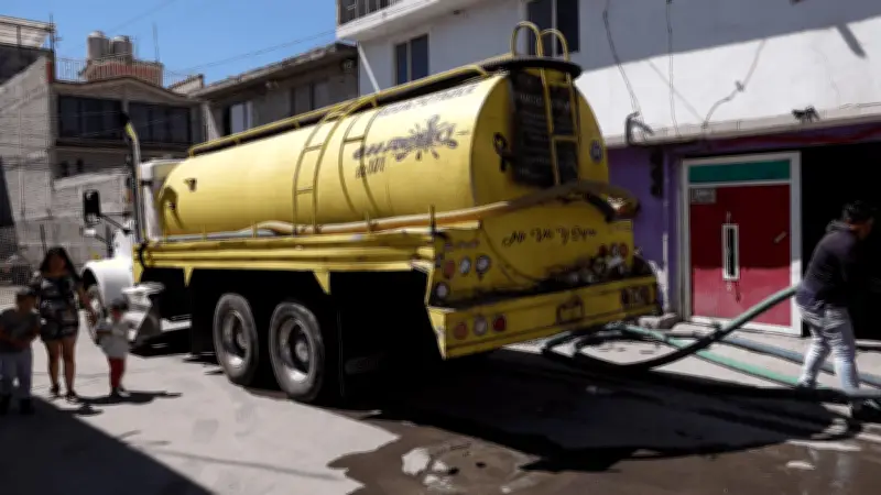 Crisis Hídrica en Tuxtla Gutiérrez: 600 Colonias Sin Agua Tras Reparación de Tubería