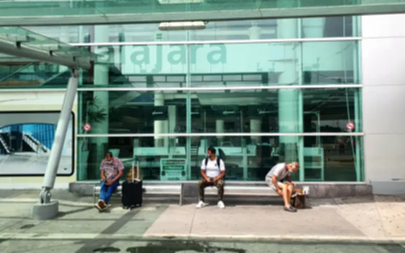 Crisis Turística en Puerto Vallarta: Tráfico Aéreo Internacional se Desploma 32% Tras Caída de 'El Mencho'