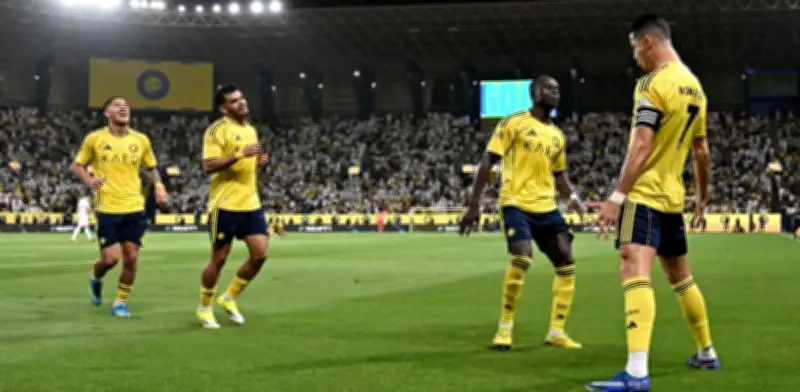 Cristiano Ronaldo brilla en su regreso: doblete y alcanza los 967 goles en su carrera