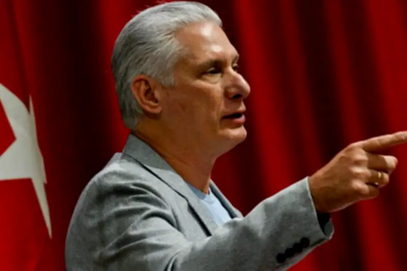 Cuba advierte que se defenderá ante una posible invasión de Estados Unidos