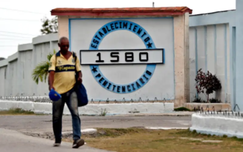 Cuba libera a más de 2 mil presos políticos en medio de crisis y presión internacional