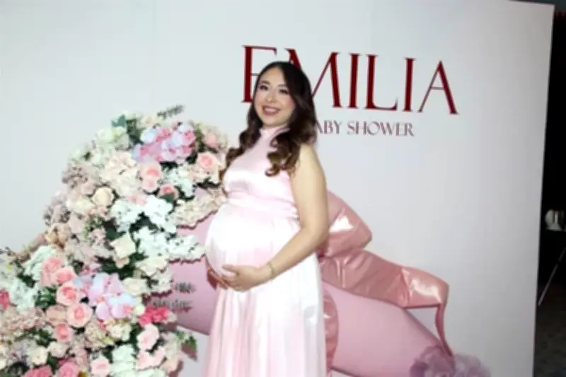 Dahyra Guerrero celebra su embarazo con elegante fiesta rodeada de amigas y familiares