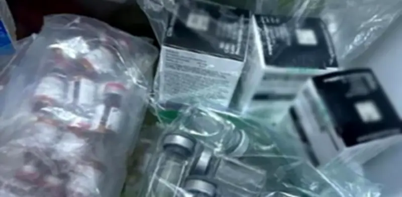 Decomisan vacunas falsas contra VPH y sarampión en operativo en Huixquilucan