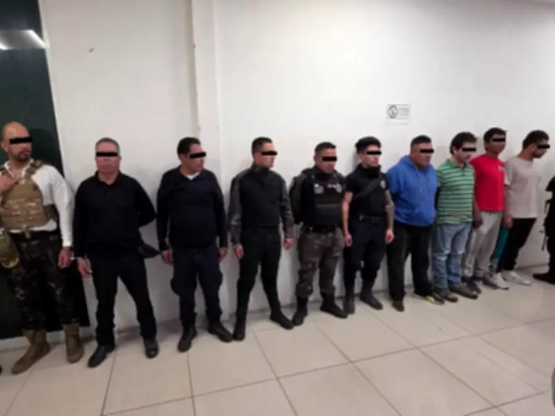 Detienen a Jefe de Seguridad y Policías por Robo de Tractocamión en Edomex