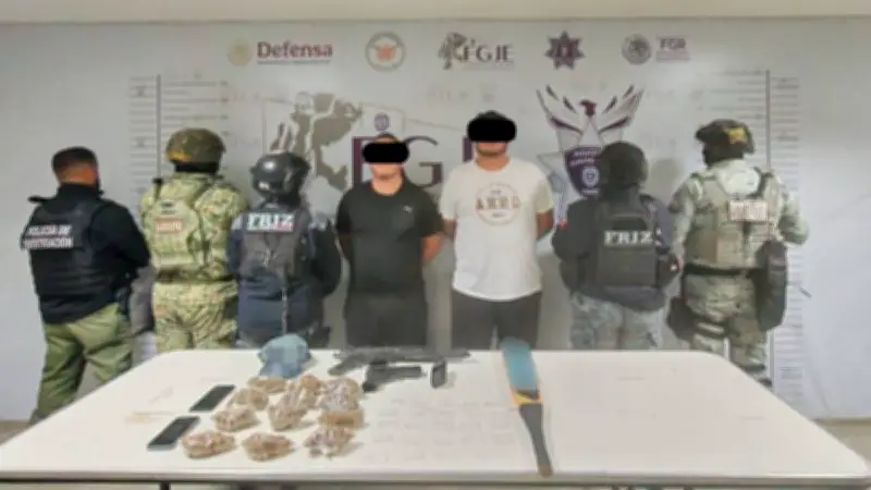 Detienen en Guadalupe a sujetos que robaban comercios con pistolas de juguete e insignias policiales