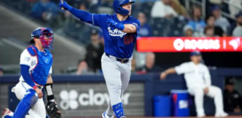 Dodgers despiertan en Canadá con paliza a Toronto; Kirk será operado del pulgar