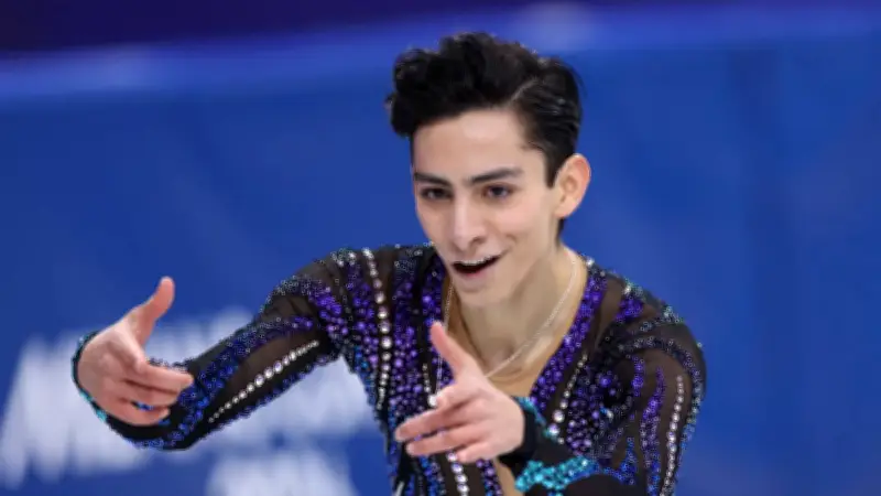 Donovan Carrillo recibe ovación de cinco minutos en Monterrey tras gala magistral