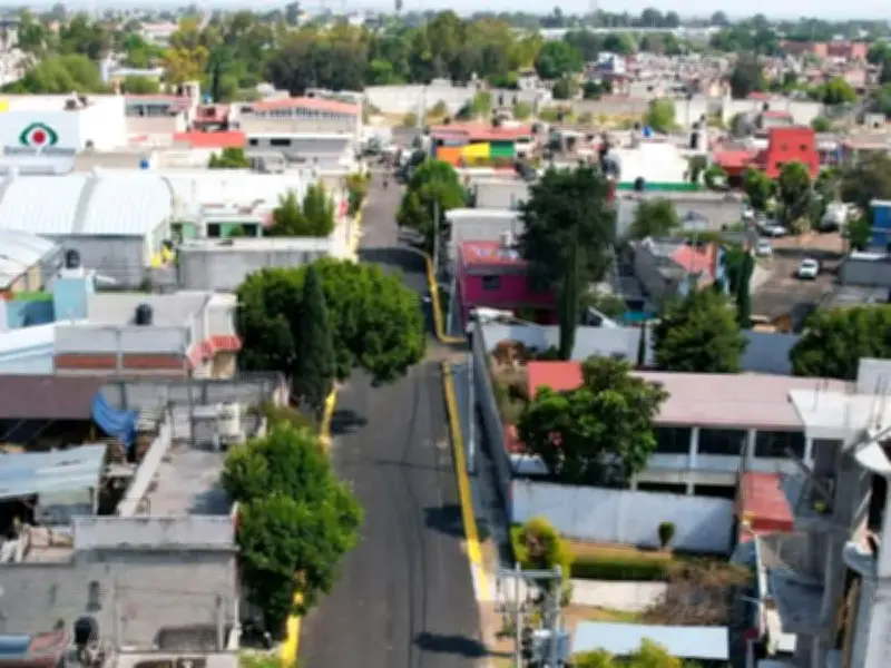Ecatepec mejora infraestructura con repavimentación en Izcalli Jardines