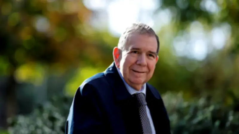 Edmundo González hospitalizado en Madrid; ausente en evento con María Corina Machado