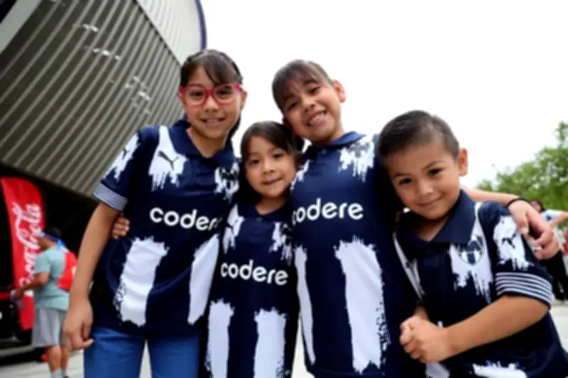 El ambiente previo al duelo Rayados vs. San Luis en el Estadio Monterrey