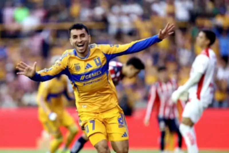 El brillo de Correa supera a la hormiga en el campo mexicano